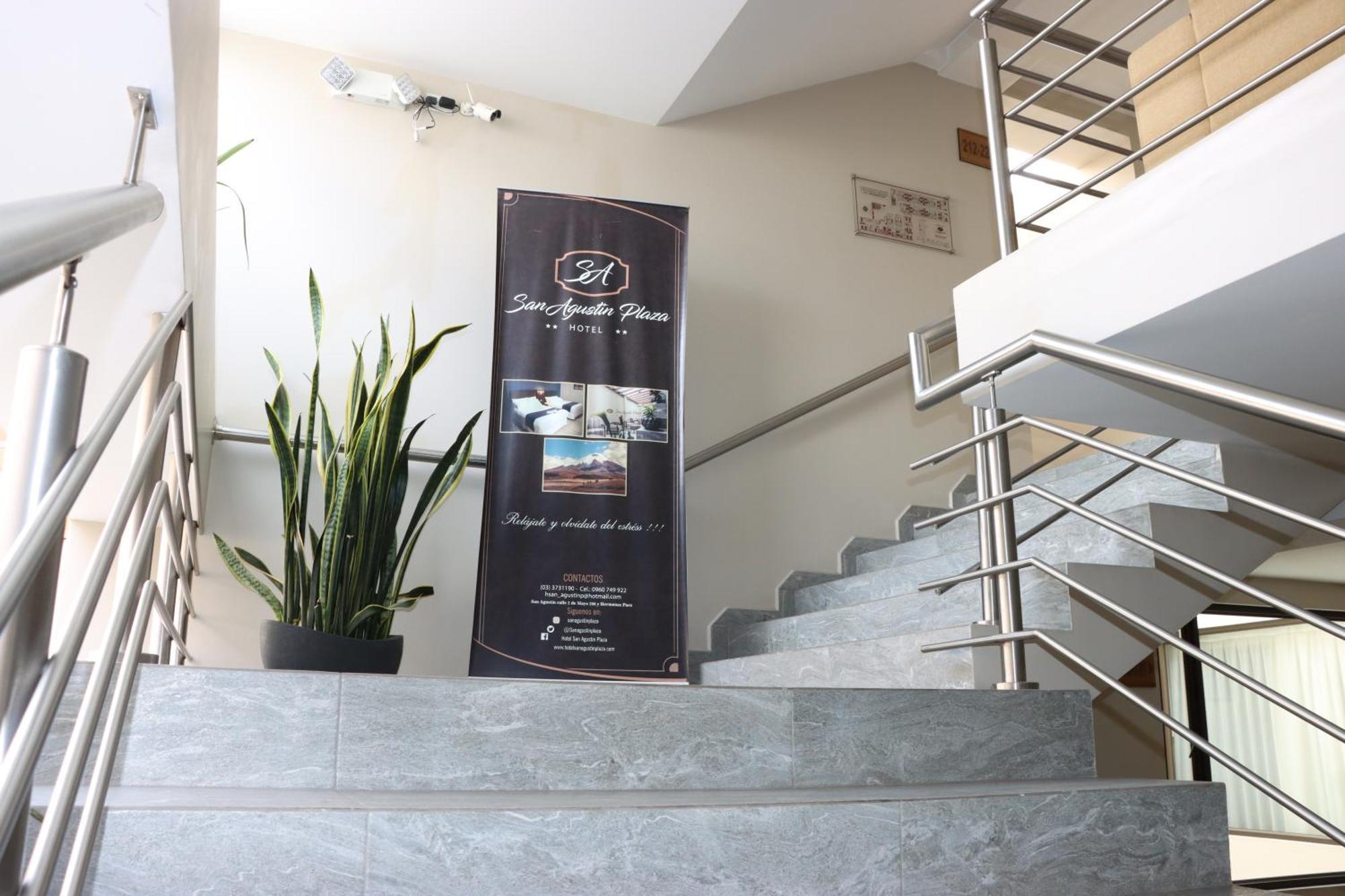 Hotel San Agustin Plaza Latacunga Ngoại thất bức ảnh