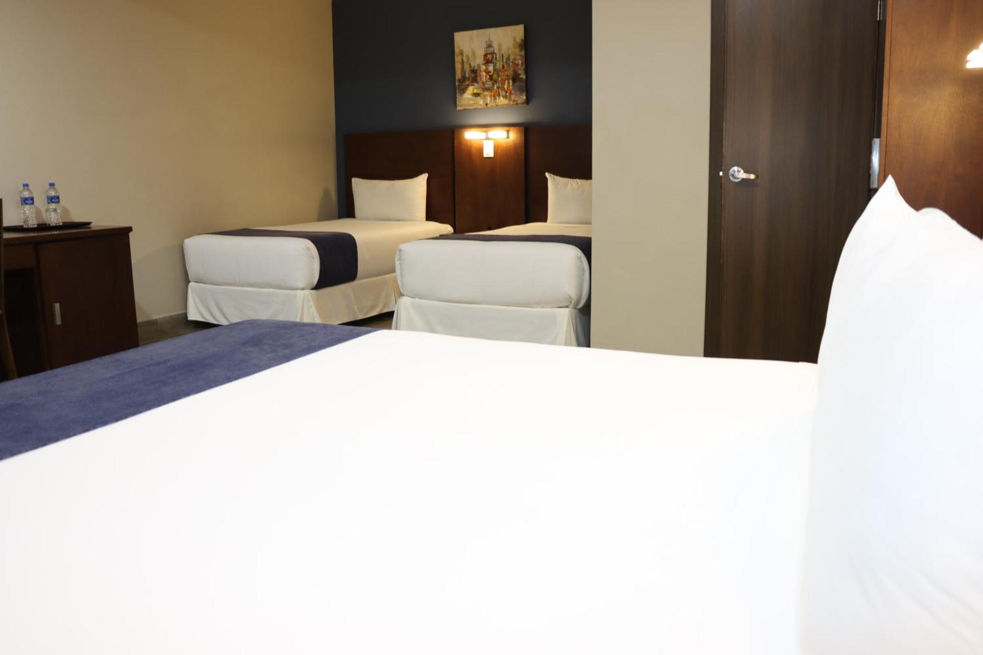 Hotel San Agustin Plaza Latacunga Ngoại thất bức ảnh