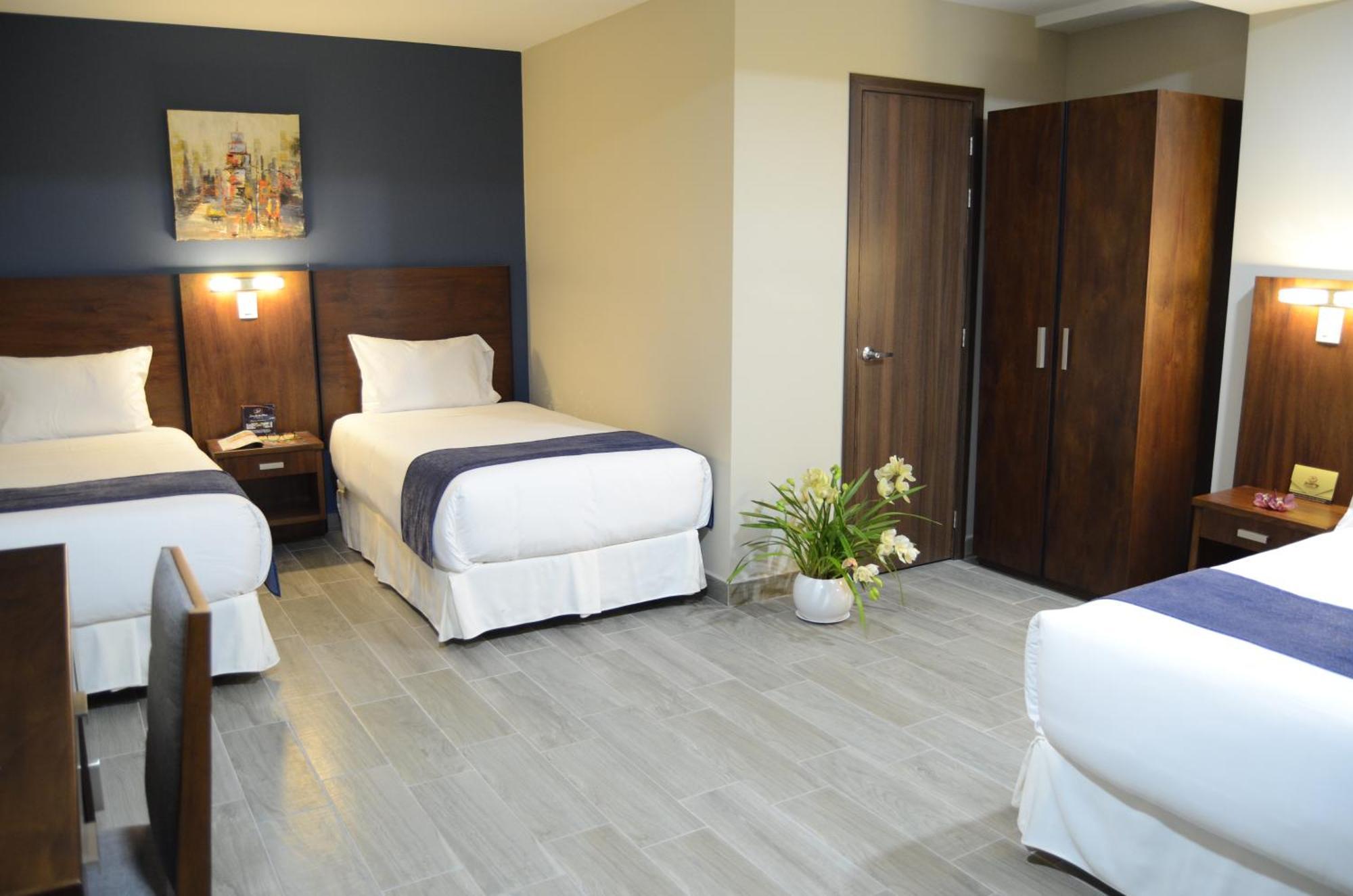 Hotel San Agustin Plaza Latacunga Ngoại thất bức ảnh