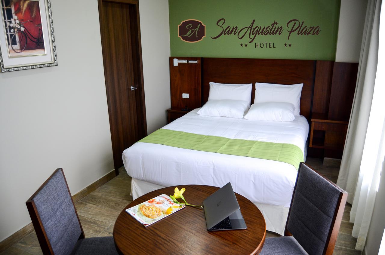 Hotel San Agustin Plaza Latacunga Ngoại thất bức ảnh